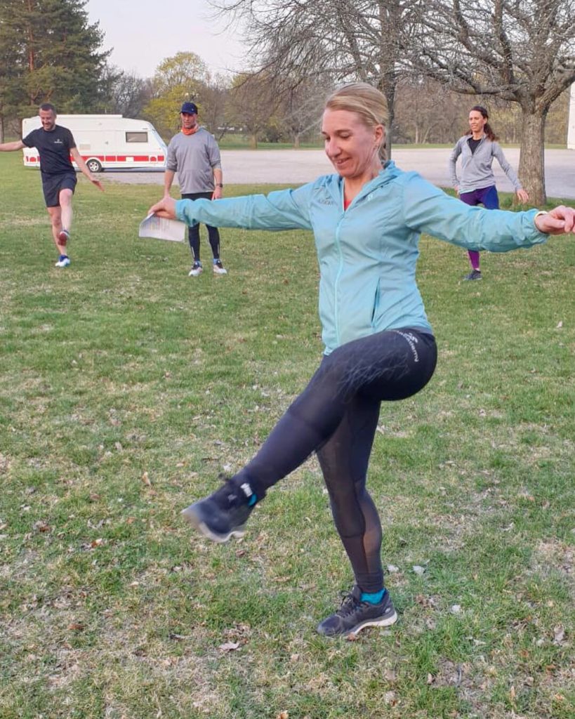 372BDBE8-E3EE-4009-9EDD-6BA9F4934E3F-819x1024 - Tröskelpass