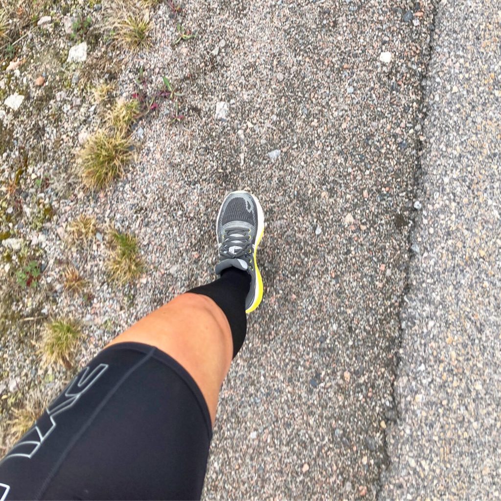 Springa i vägrenen 
