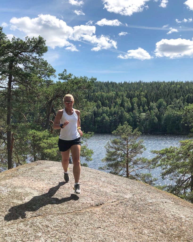 Klipphällslöpning
