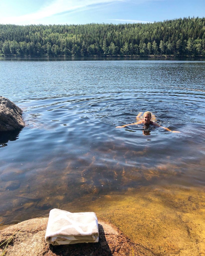 I Ågelsjön