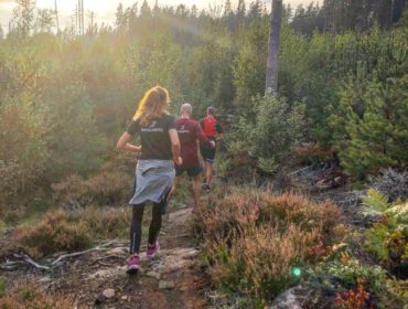 Löpning i kvällssol