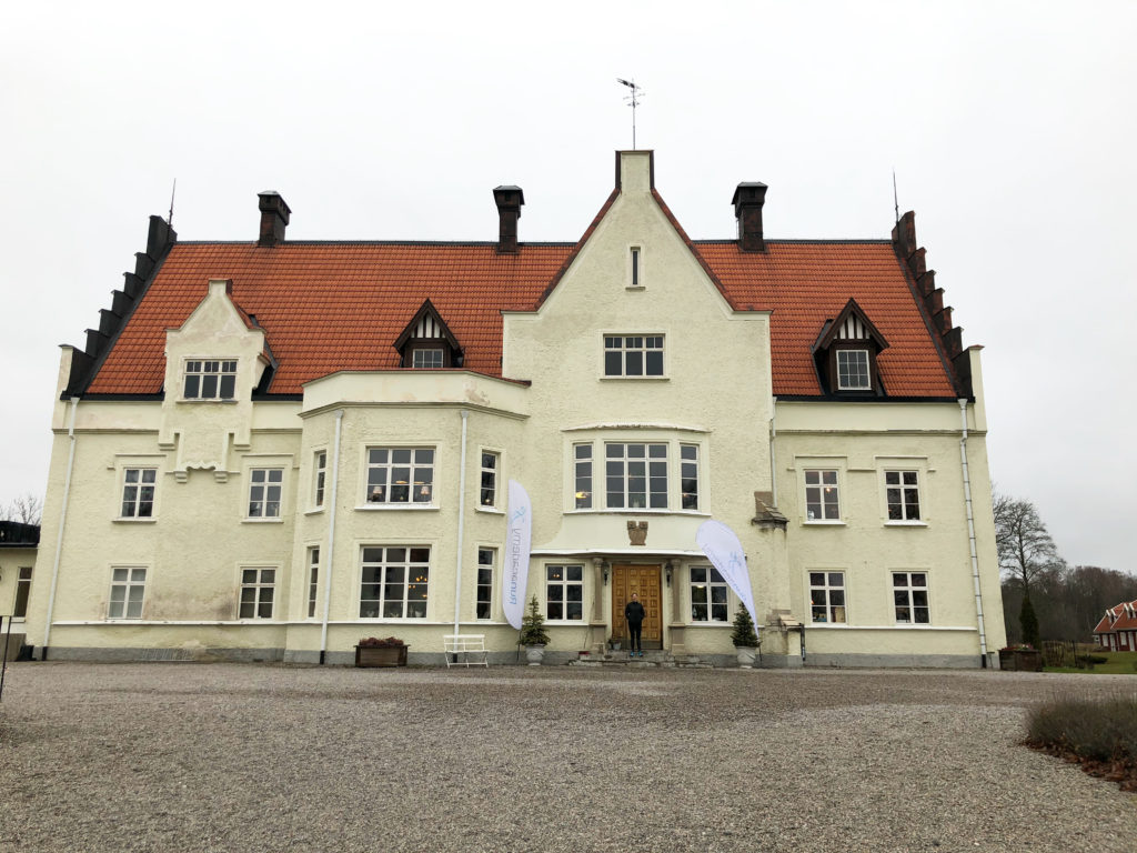 Vidbynäs gård