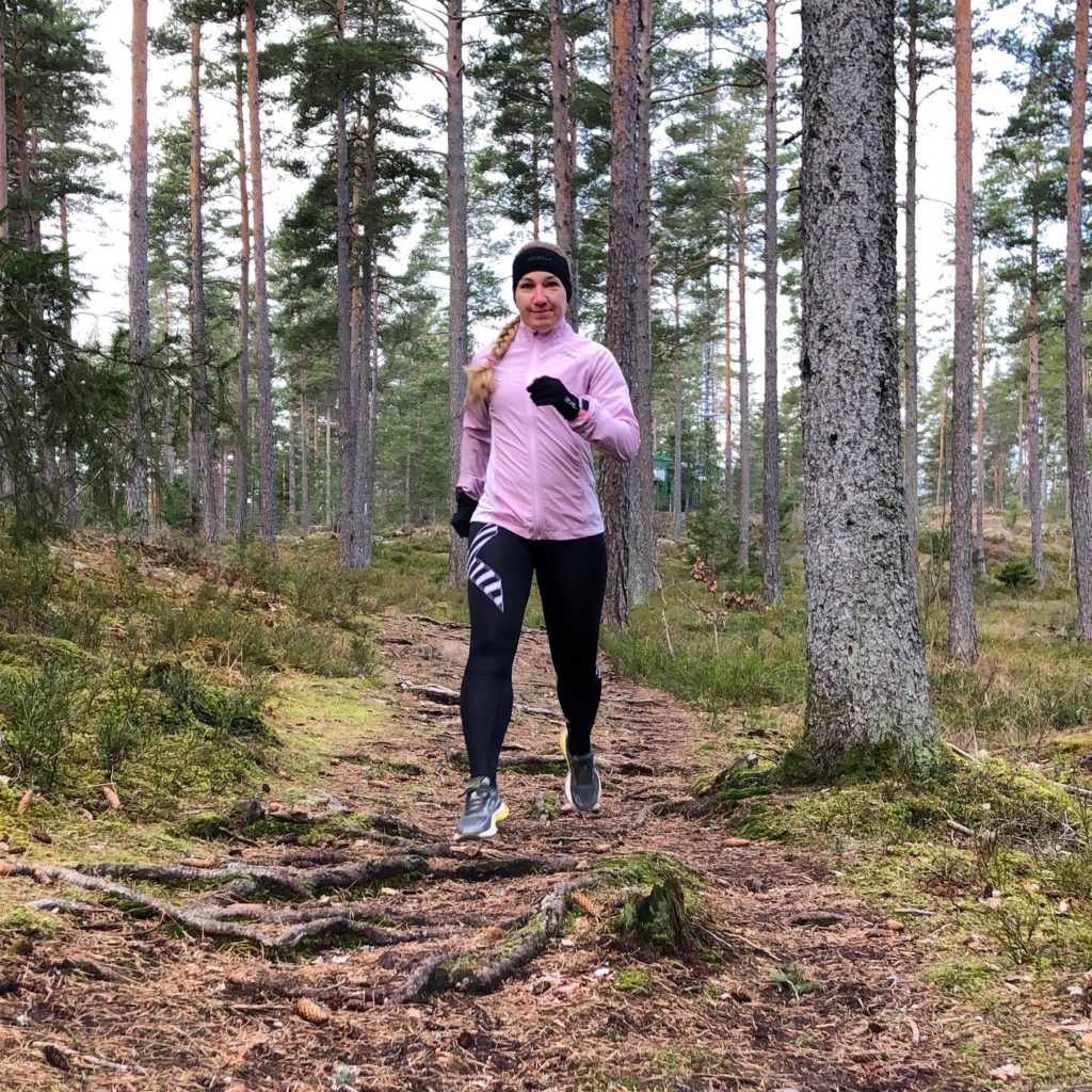 Älskade skogsstigar