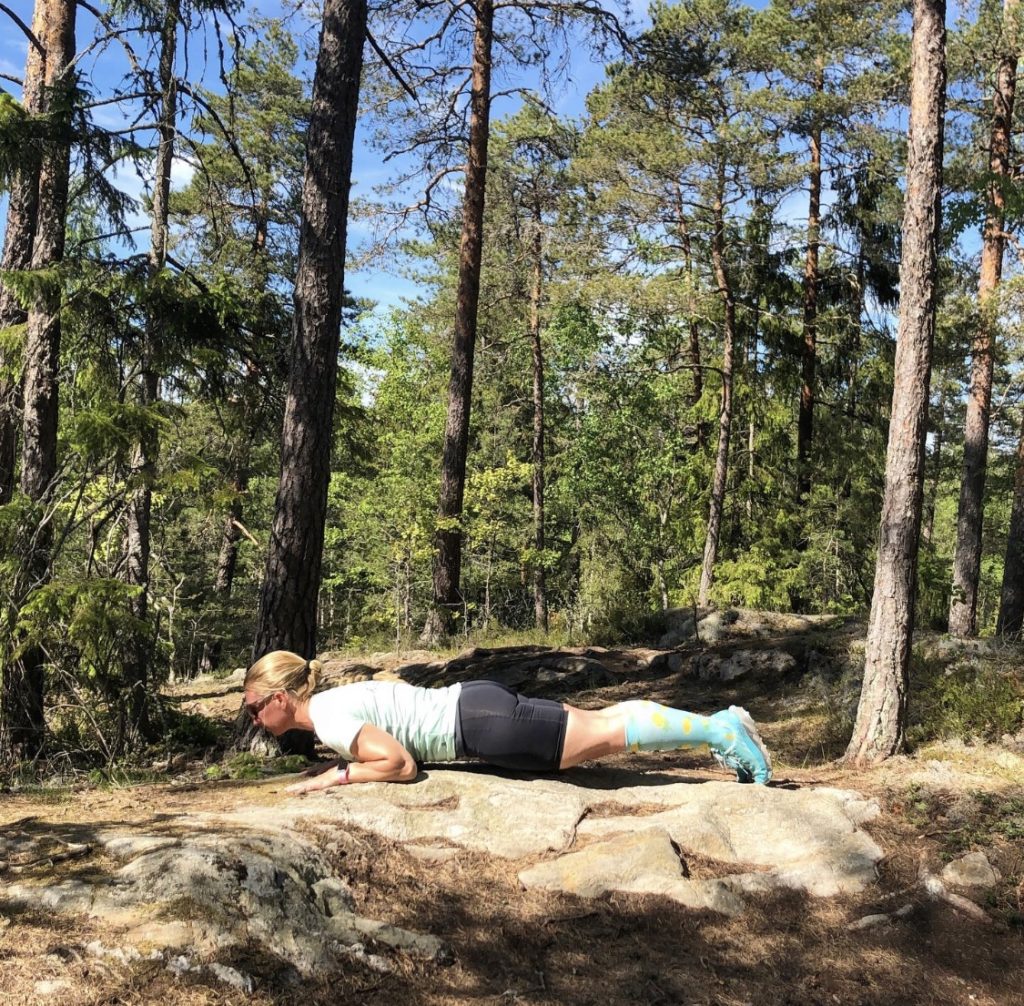 Bodysaw i skogen