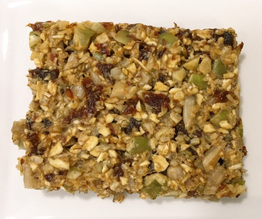 Egengjorda bars