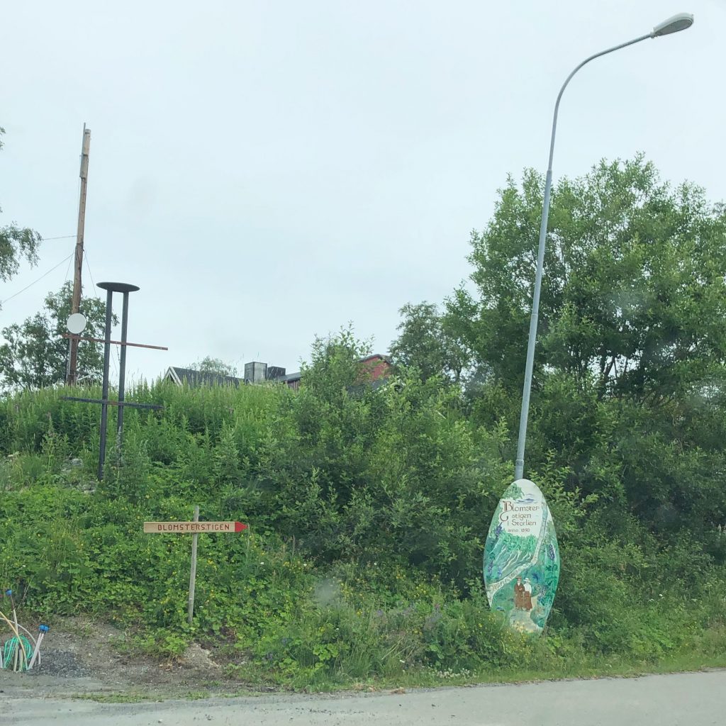 Skylten från vägen