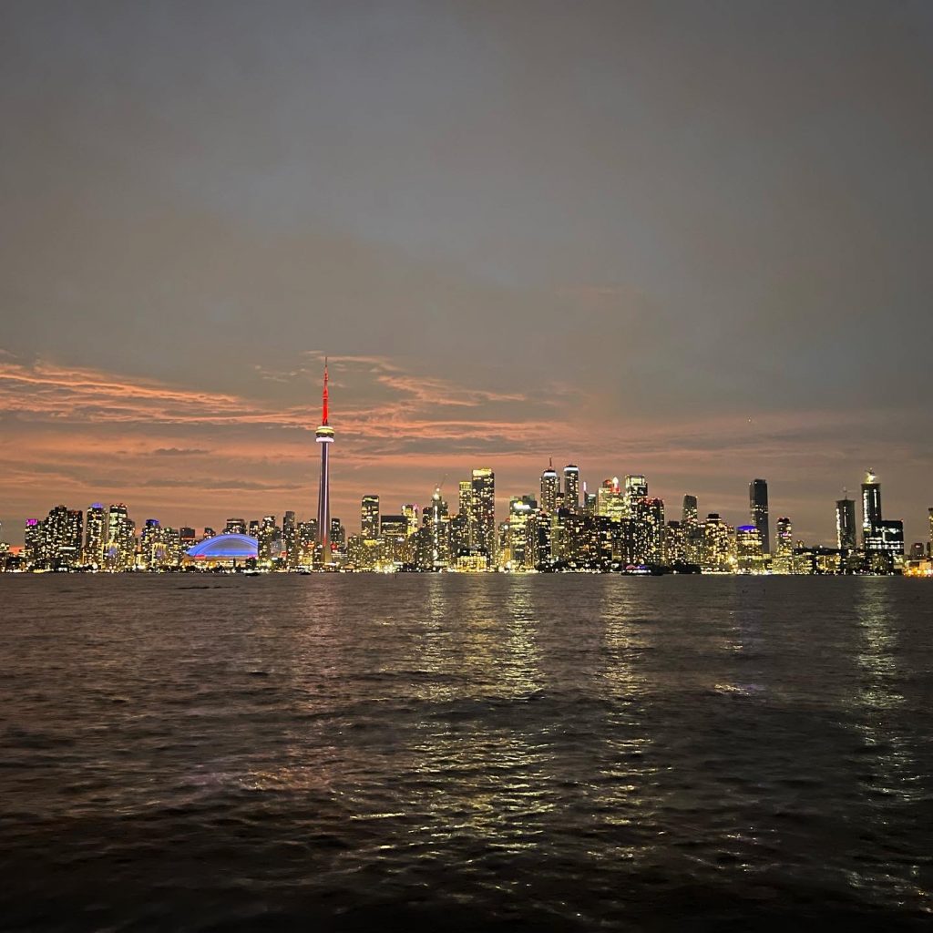 Toronto skyline i mörker
