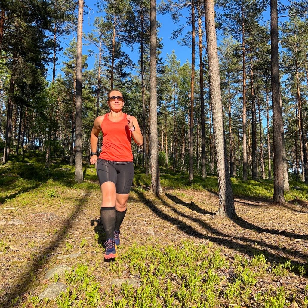 Trailskor från Asics