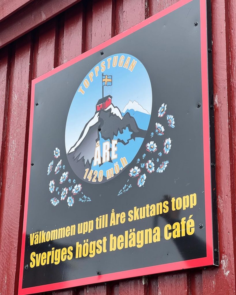 76E676E5-4832-449F-A076-21796AC9905F-819x1024 - Toppbestigning av Åreskutan 1420 möh