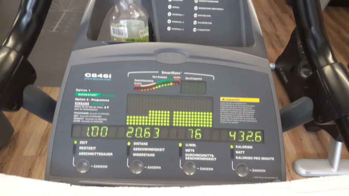 20171109_122018 - Ännu ett bra pass på crosstrainern! Pröva!