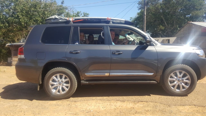 Fil-006-2 - Mozambique - 4x4 och R&R och världens godaste räkor