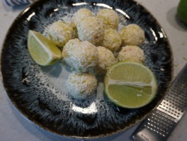 proteinbollar jordgubb- och lime