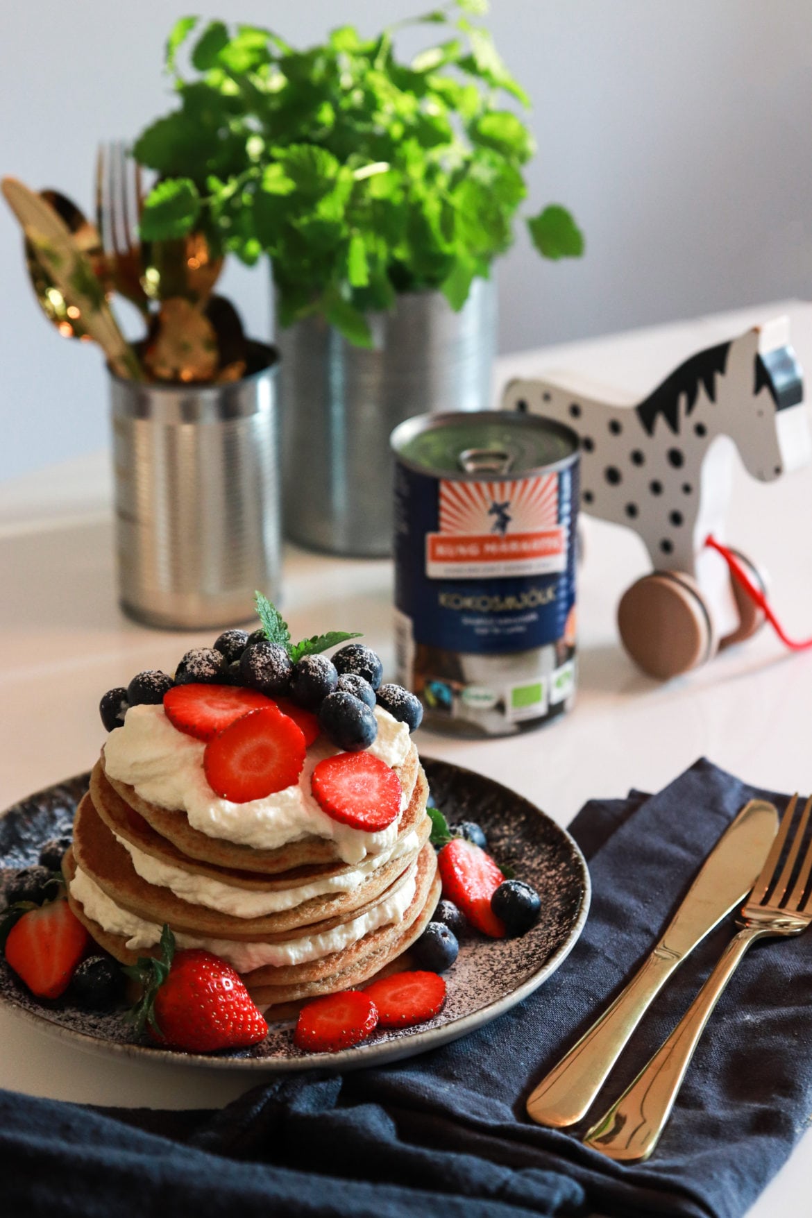 Vegansk och glutenfri pannkakstårta