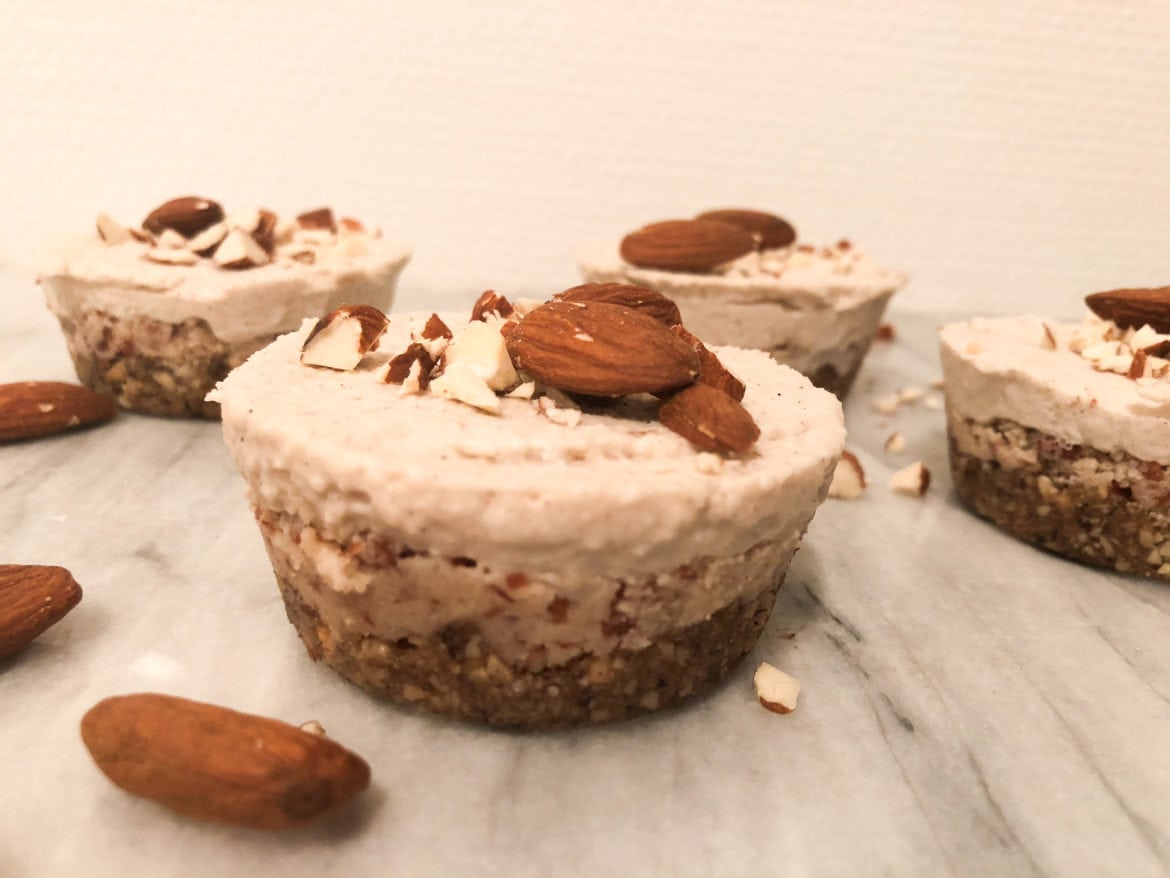 Raw cheesecake-semla