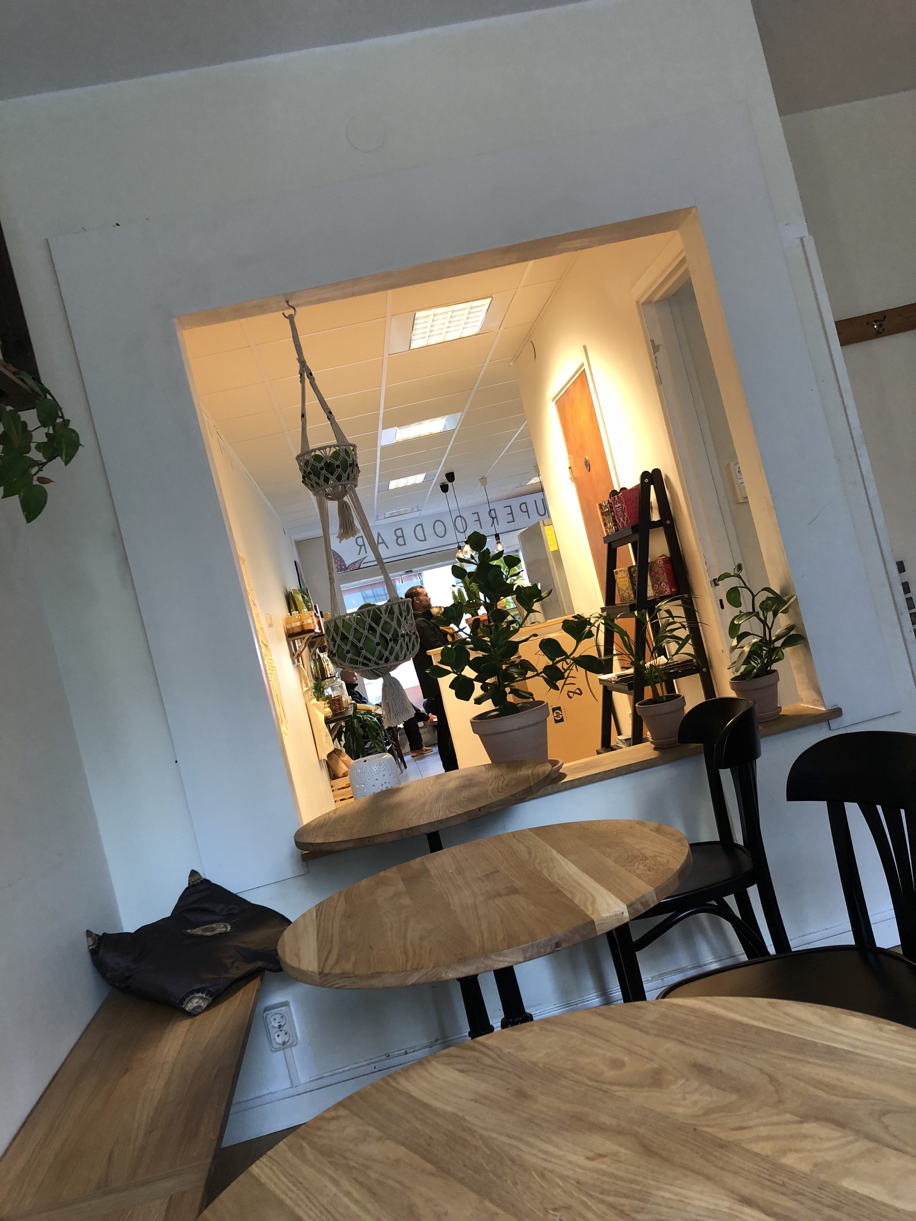 65909B25-A08F-4BD6-B16A-F9B4E0931C63-e1547760230730 - smoothie bowl