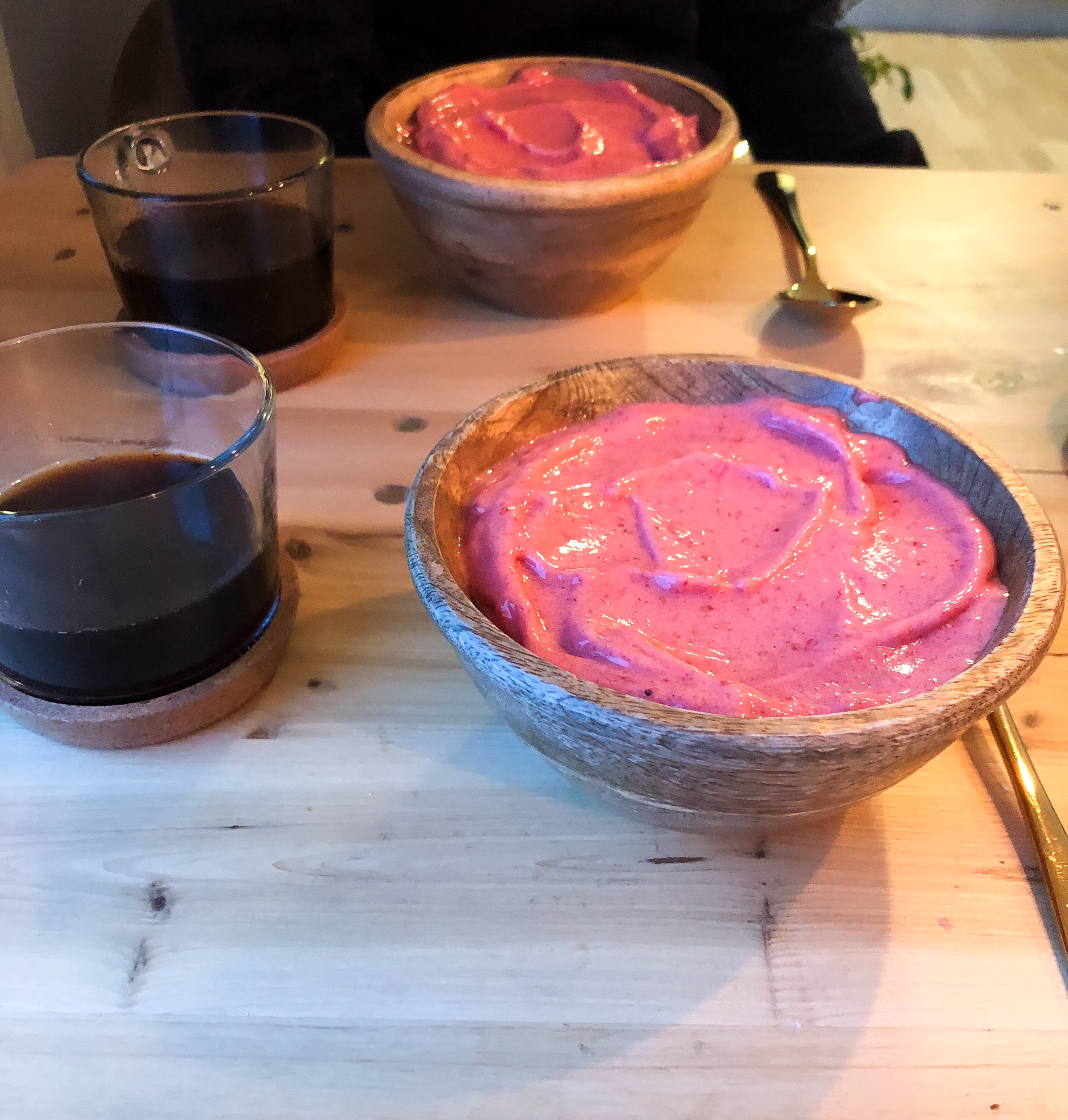E7373934-8FF4-41F2-8804-4CECD6EC90A6 - smoothie bowl