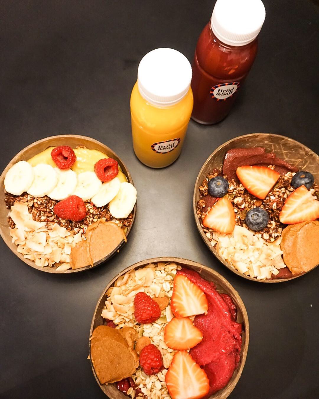 F60C2623-9232-4B6A-B94A-0A6A996000C9 - smoothie bowl