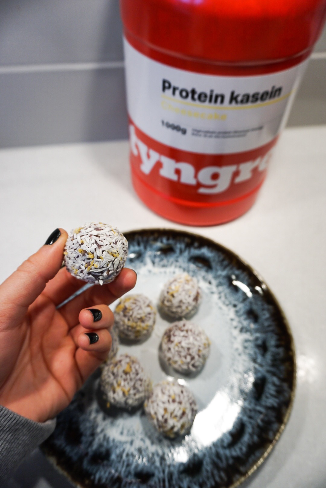 58D879A5-16CE-4D4C-8C19-5730DD3B8991 - proteinbollar blåbär citron