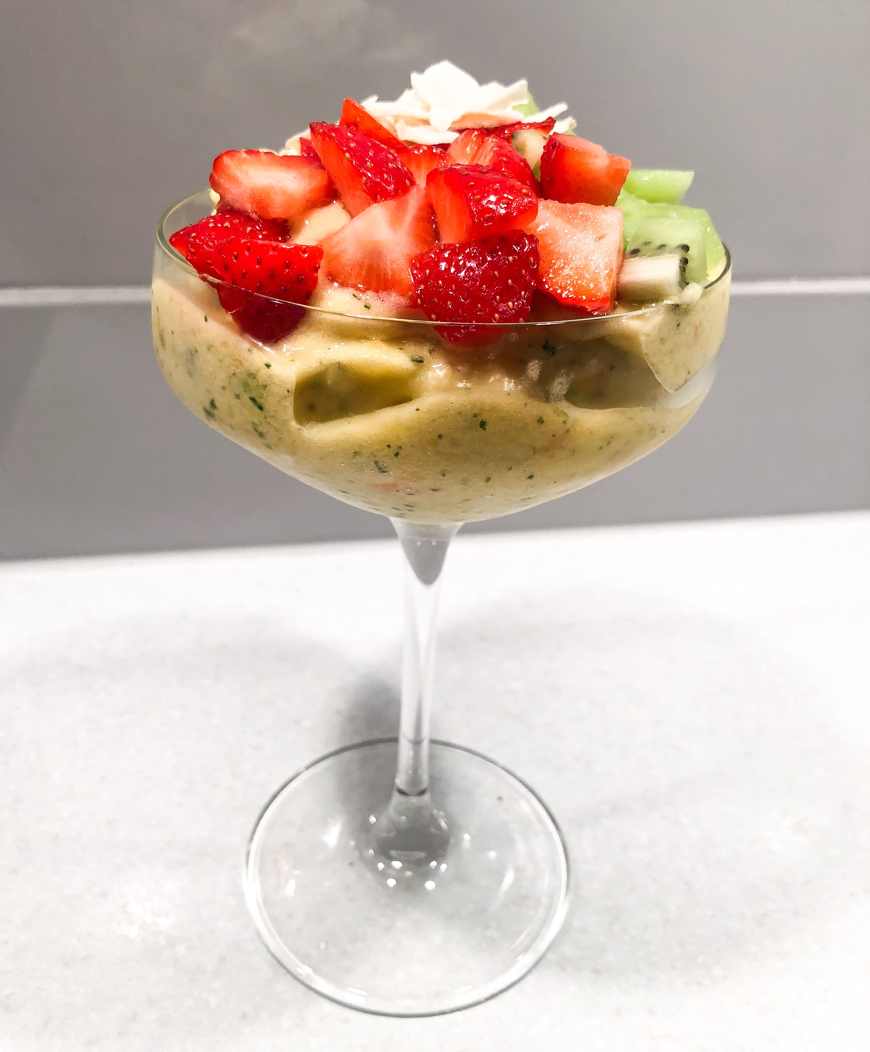 51E195B7-86E3-470C-82B9-E5B880490052 - smoothiebowl