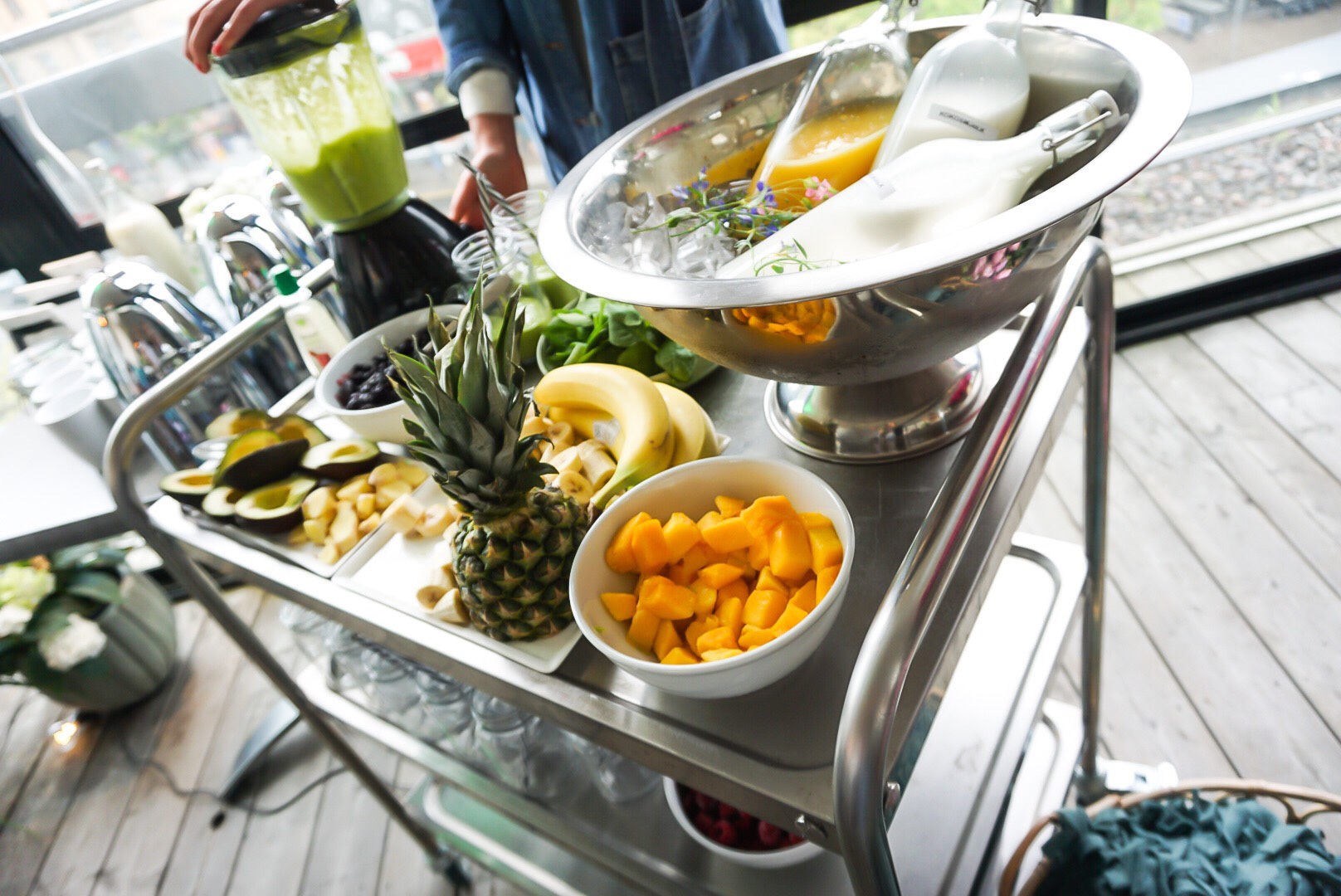 aa0a8e6b-6537-452b-bb94-e98a1b1e09fb - Afternoon tea