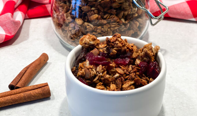 pepparkaksgranola