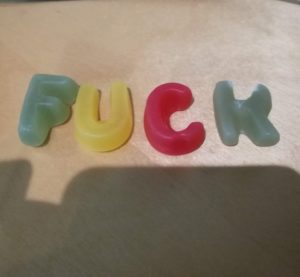 fuck-300x277 - hjärnspöken