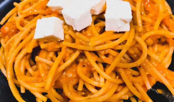 bönpasta med linssås