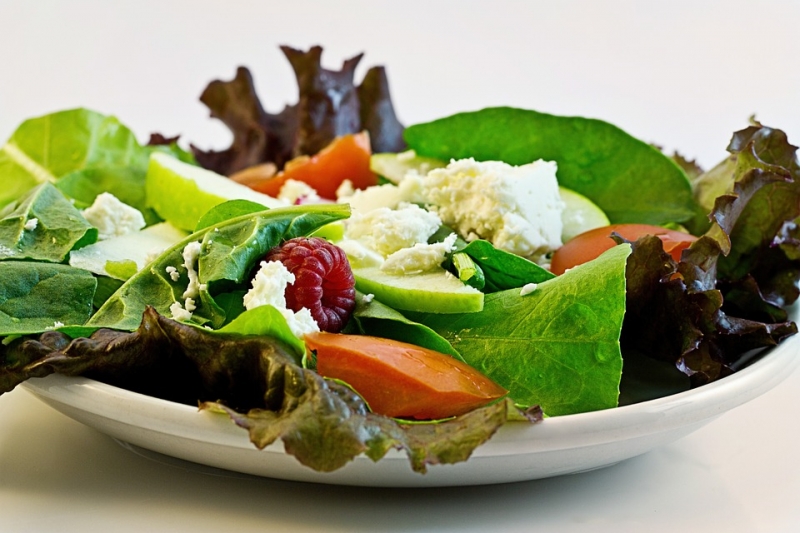 salad-374173_960_720 - 1 bit choklad