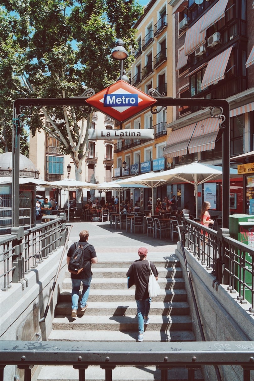 6915BF77-A595-4696-8A54-DF07CCF0677D - TINDER DATE I MADRID