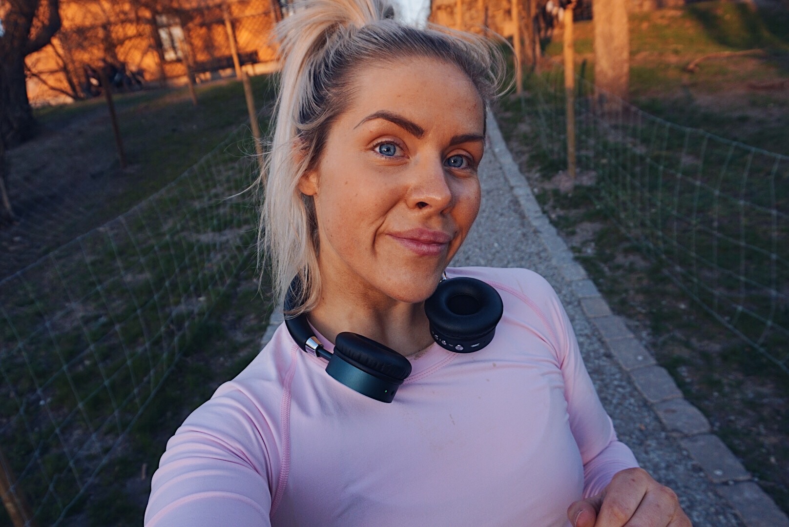 42D5144A-5BED-4B9E-8999-3B7CBC7F59DF - FUCKING ENDORFINER