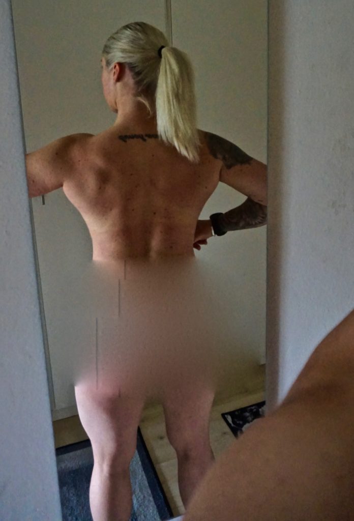 DSC04363-1-696x1024 - Jag  är  bra  som  jag  är.