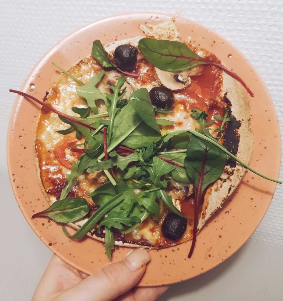Tortillapizza-962x1024 - Tortillapizzza