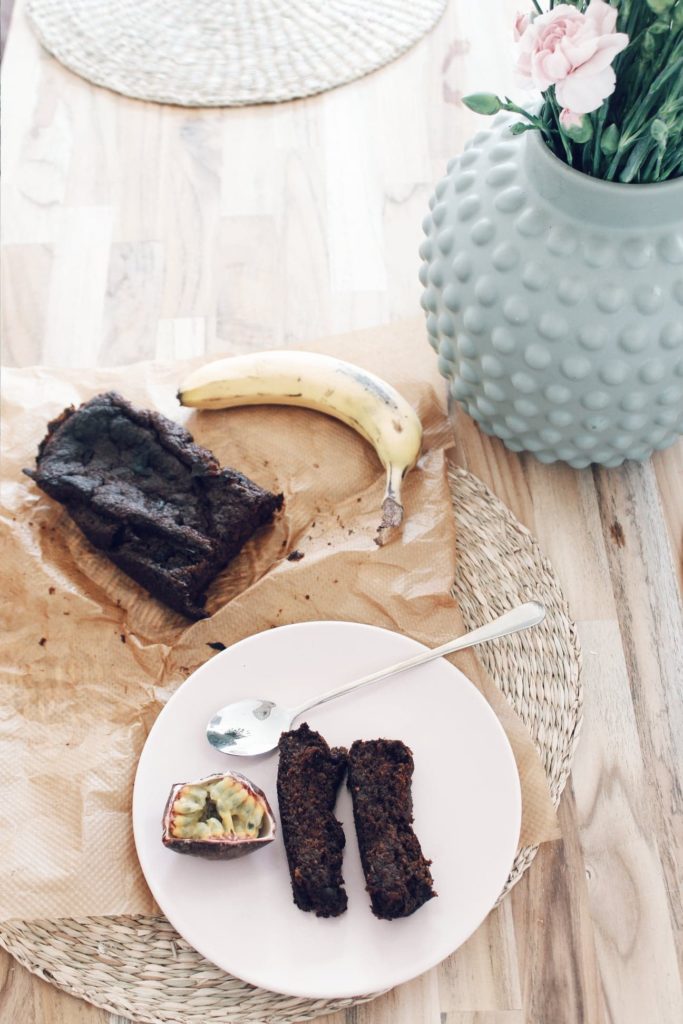 Vegansk-banankaka-683x1024 - Banankaka