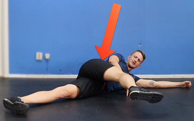 träna-utsidan-av-höften-patrick-rapp-löparknä - löparknä