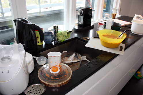 Backstage är det inte lika städat..