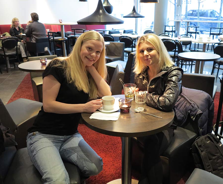 caroline_fika caroline_fika - Vanlig dag på jobbet