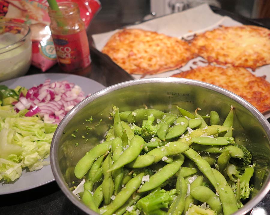 edame edame - Svenssonfredag