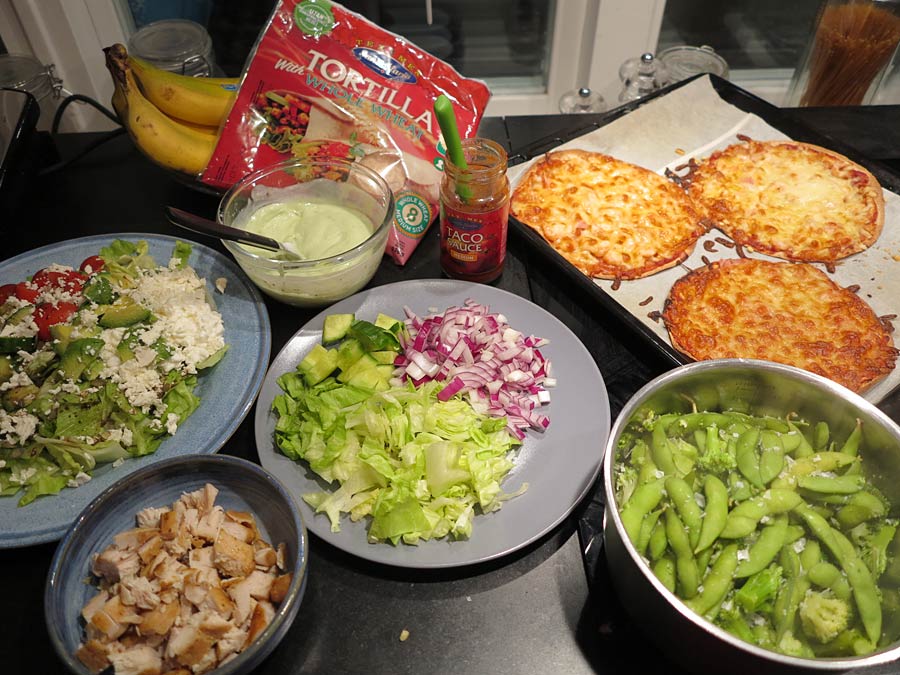 tortillias1 tortillias1 - Svenssonfredag