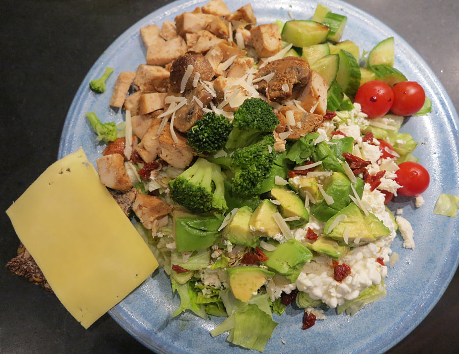 kycklingsallad_ost kycklingsallad_ost - Paleo och inte