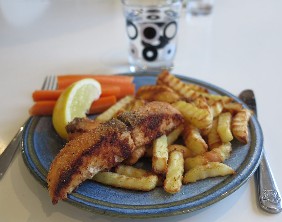fish_chips fish_chips - Fish and chips (& laxpasta)