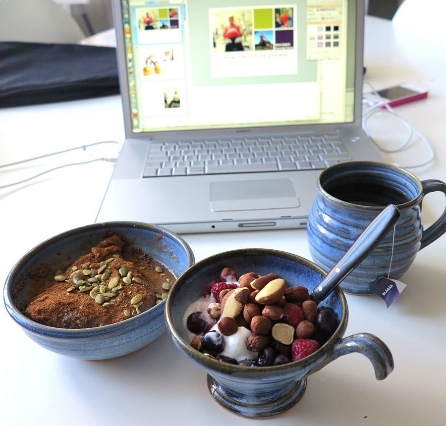 frukost_dator2 frukost_dator2 - Föreläsningsoutfit och frukost