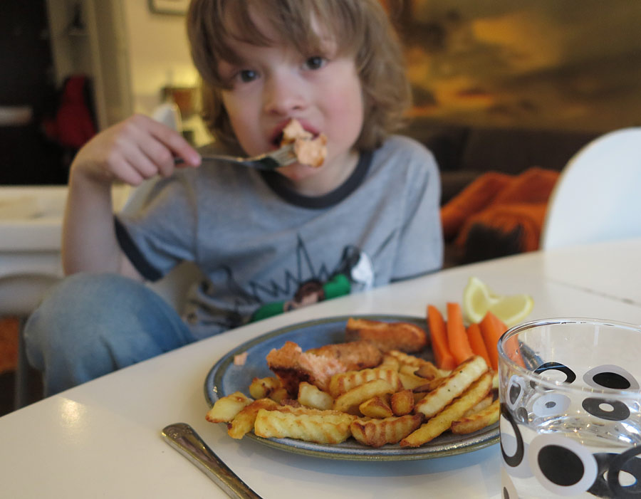 hamp_fisk hamp_fisk - Fish and chips (& laxpasta)