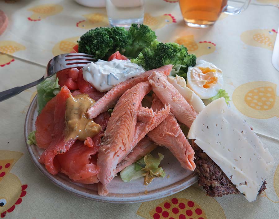laxtallrik2 laxtallrik2 - Ny utmaning och gårdagens lunch