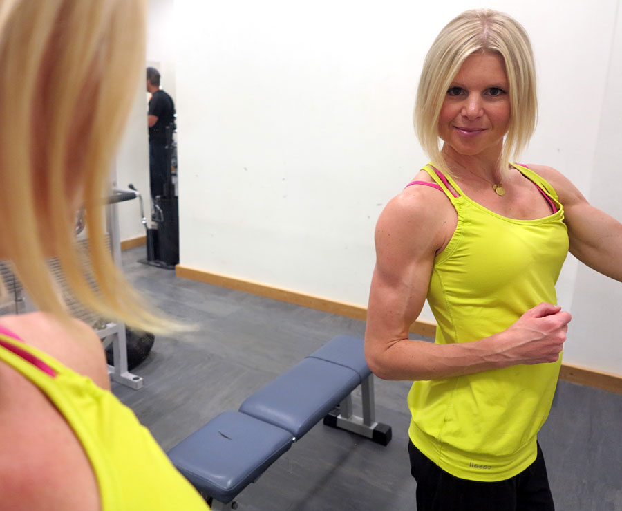 spegelpose spegelpose - Bibehålla musklerna