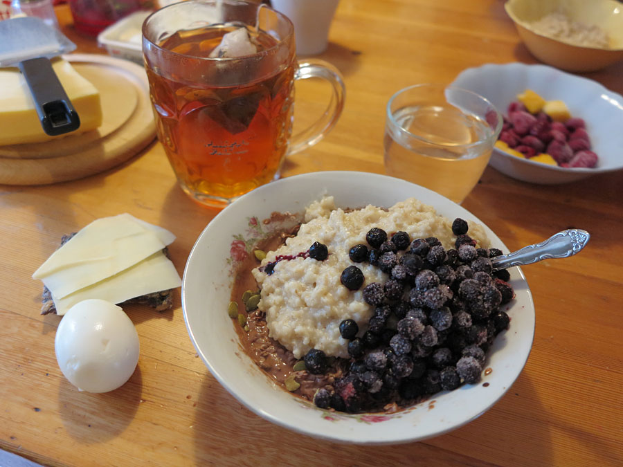 dalafrukost2 dalafrukost2 - Måltider en sommardag