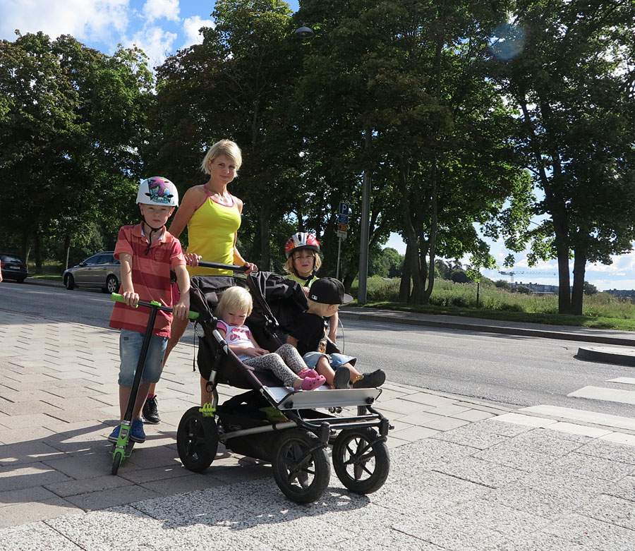 prom_barnen prom_barnen - Back in town