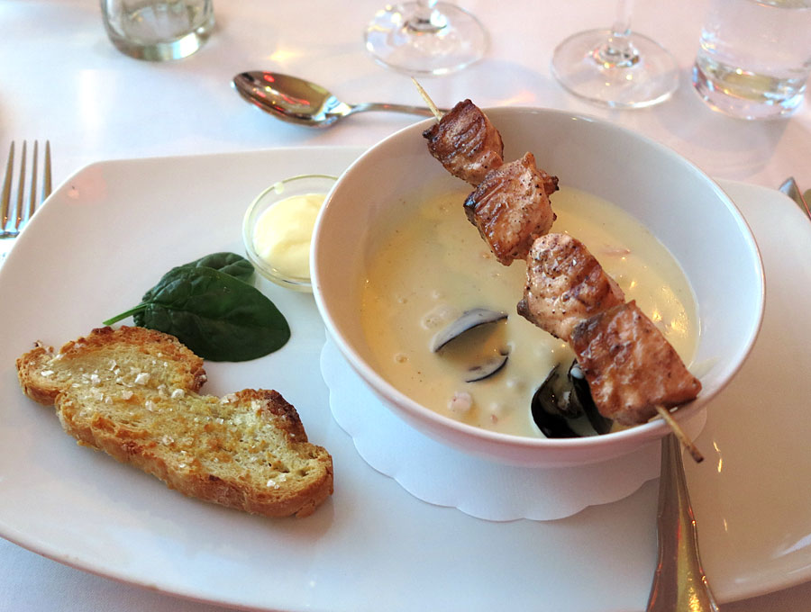 fisksoppa fisksoppa - Orbaden Konferens & Spa -bildkavalkavd