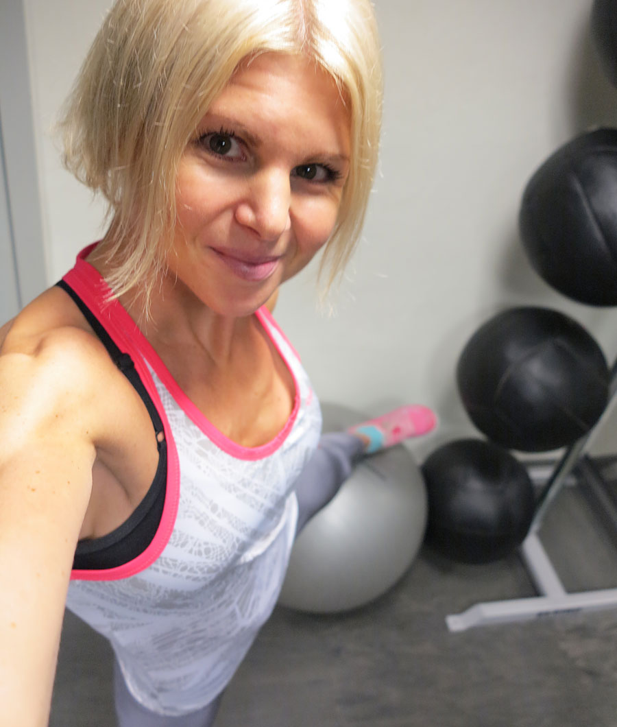 ans_benboll ans_benboll - Enbenssquat för stark kropp & själ