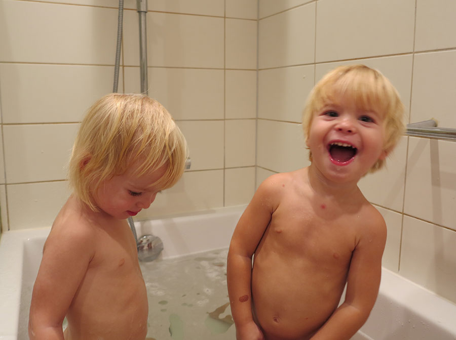 jj_bad jj_bad - Glada prickar