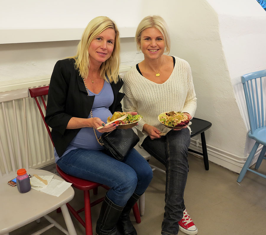 lunch_mia lunch_mia - Renee Voltaire-lunch & matnyheter